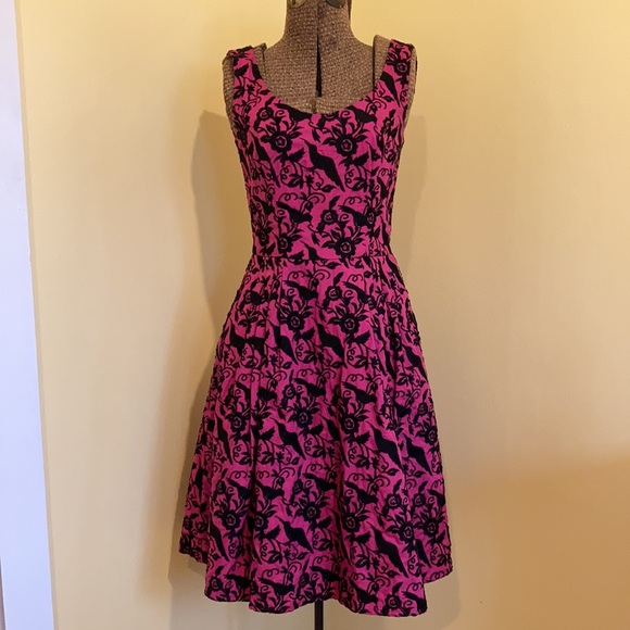 Betsey Johnson Embroidered Bird Brocade Dress - Picture 2 of 7